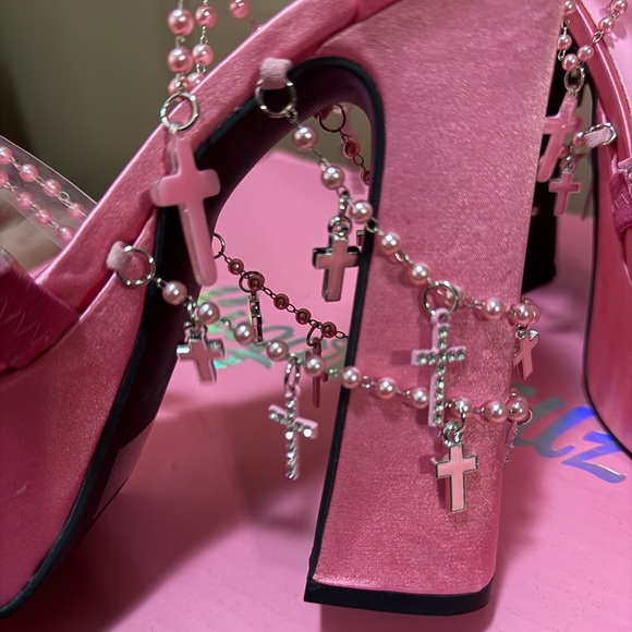 NIB Dolls Kill Sugar Thrillz Sweet Holy Revelation Platform Heels Size 9 - Picture 7 of 16